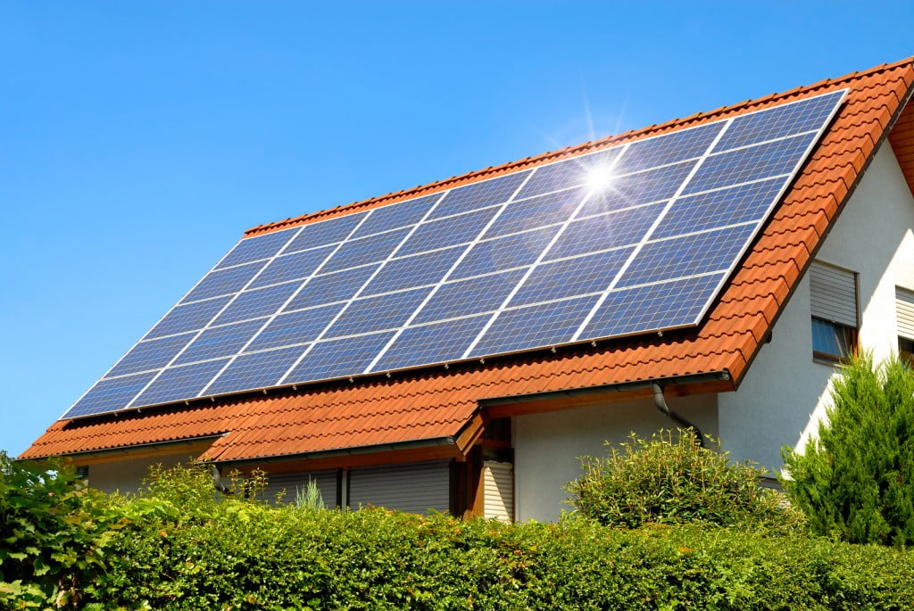 Environment News: Israeli Venture Helps People Go Green And Get Green By Going Solar